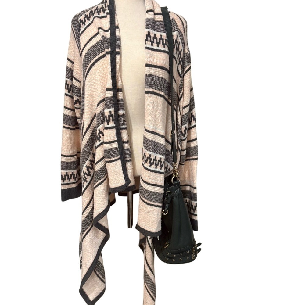 Lily Morgan Plus Size 3X open front Aztec cardigan‎ sweater, bohochic